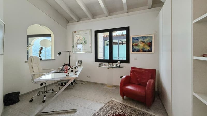 Brissago - Moderne Villa mit Aufzug und Innenpool (7)