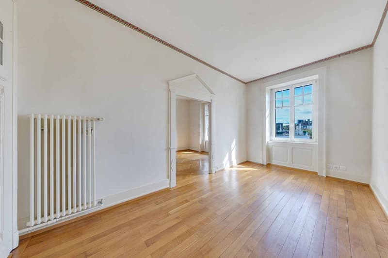 Appartement d'exception au dernier étage avec 2 balcons, à deux pas d'Ouchy (6)