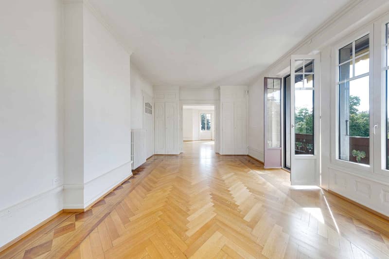 Appartement d'exception au dernier étage avec 2 balcons, à deux pas d'Ouchy (4)