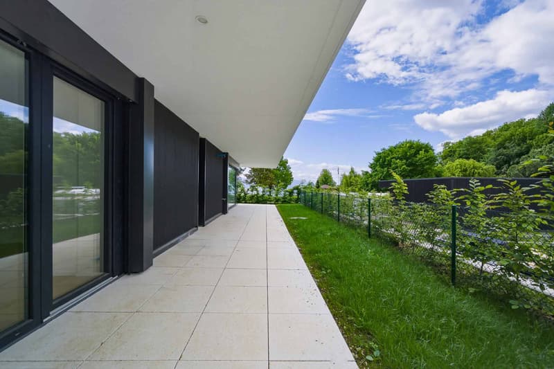 Appartement neuf de standing - 5.5 pièces en angle avec terrasse et jardin privatif (6)