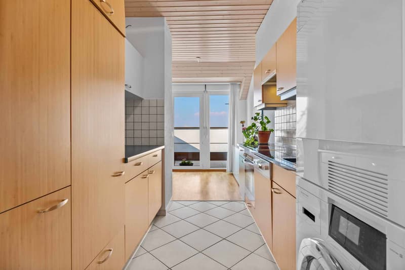 Appartement lumineux de 4.5 pièces au dernier étage avec mezzanine à Belmont-sur-Lausanne (4)