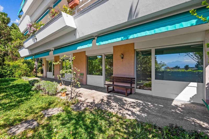 Rare à Pully : appartement de 4,5 pièces avec terrasse et jardin arboré (5)