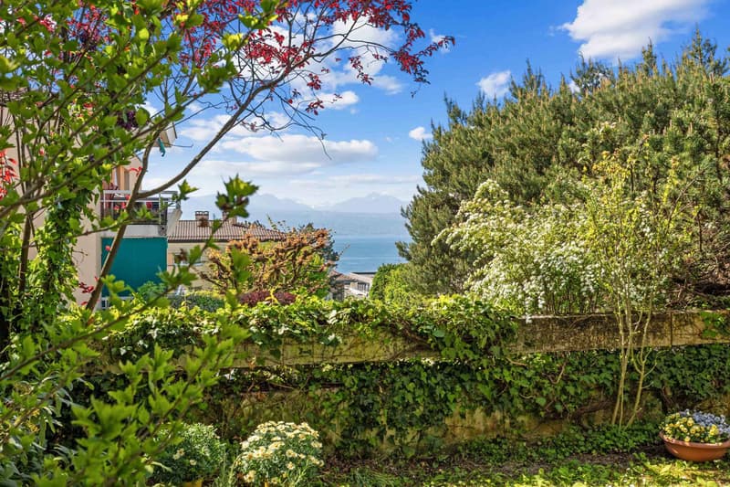 Appartement spacieux de 4,5 pièces avec jardin à Pully (11)