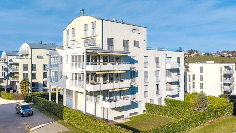 Appartement de 4.5 pièces situé à cinq minutes à pieds du bord du lac (13)