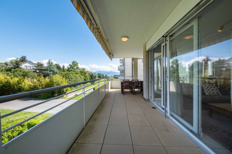 Appartement de 4.5 pièces situé à cinq minutes à pieds du bord du lac (11)