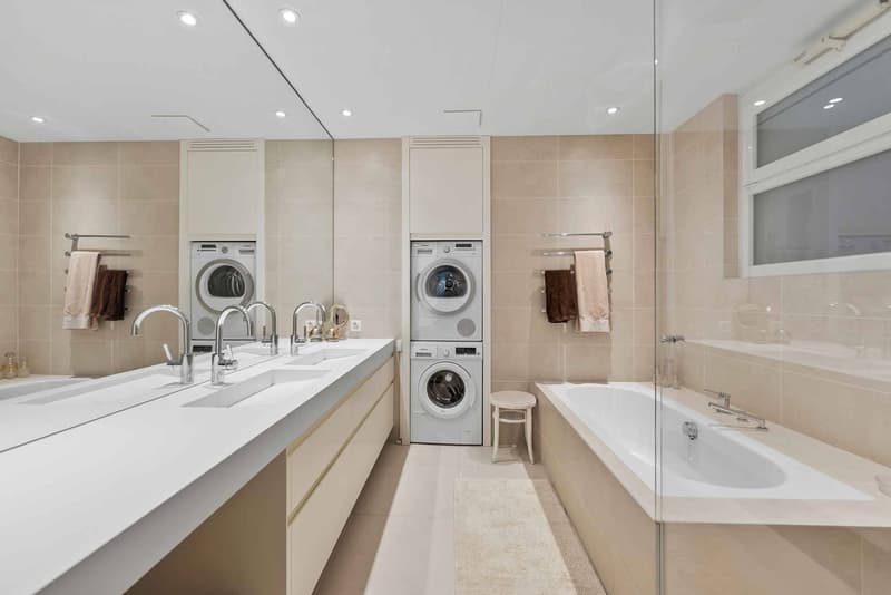 Magnifique appartement de 127 m² avec grande terrasse de 140 m² (8)