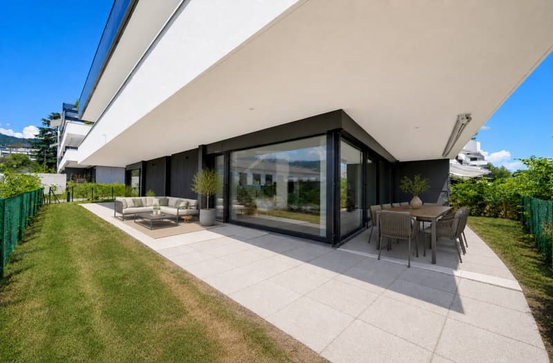 Appartement de 5,5 pièces neuf avec magnifiques finitions en rez de jardin ! (3)