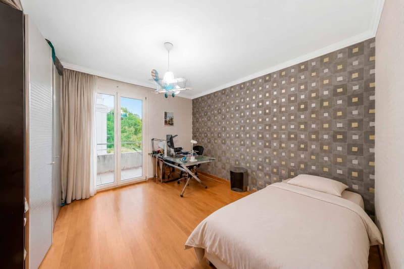 Exclusivité : Splendide appartement de 156 m² avec vue sur le lac (7)