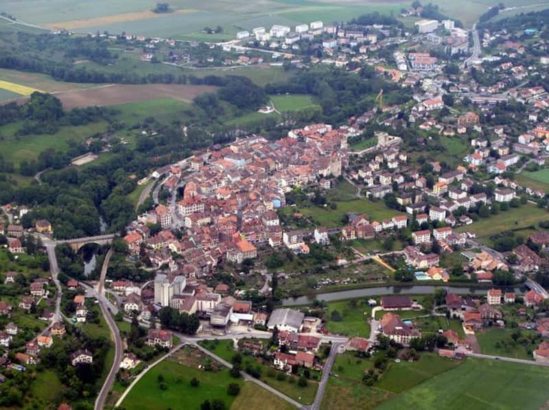Pour obtenir la notice de vente : rita@bernard-nicod.ch (2)