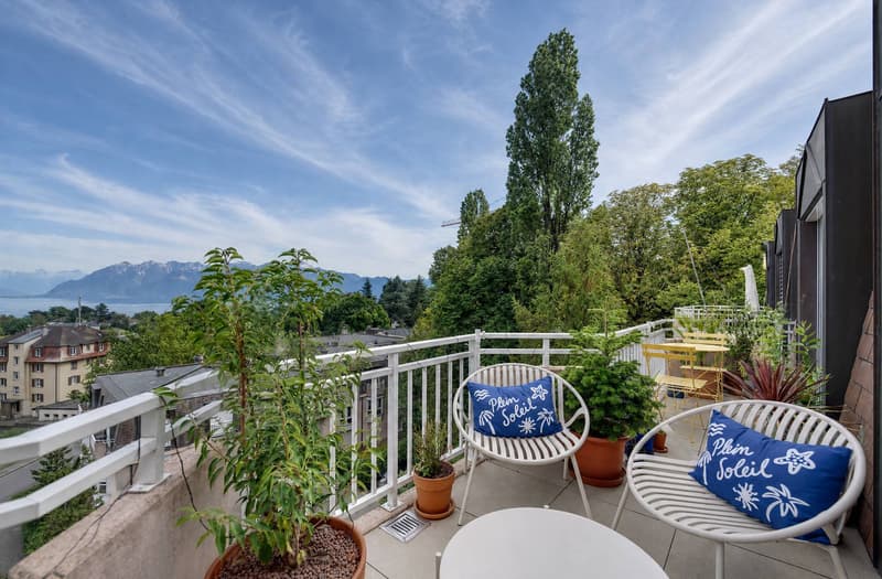 Charmant studio en attique avec vue sur le Lac ! (8)