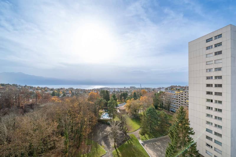 NEUF! Sublime de 4.5 pièces de 138m2 avec vue sur le lac (13)