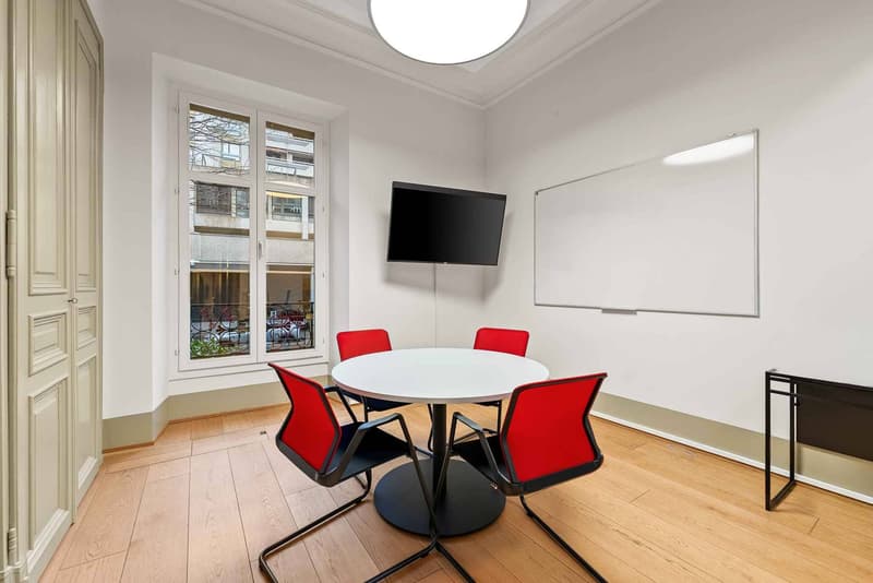 Bureaux de standing idéalement situés (6)