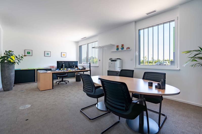 Surface de 270m2 de bureaux à louer (7)