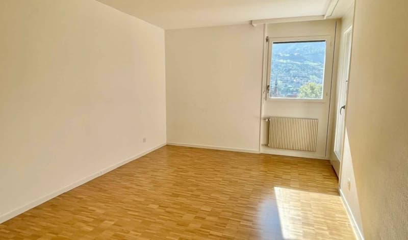 Appartement de 3.5 pièces en plein centre de Clarens avec une vue panoramique imprenable (5)
