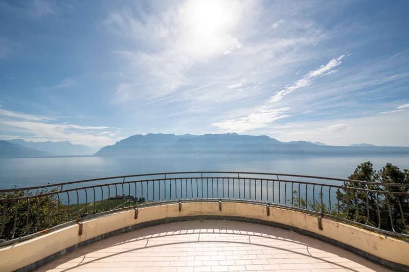 4.5 pièces en duplex avec vue panoramique sur le lac et les montagnes (1)