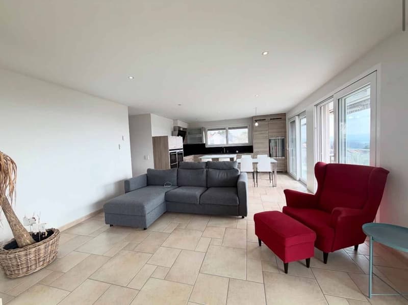 Appartement avec vue sur le lac et les montagnes (2)