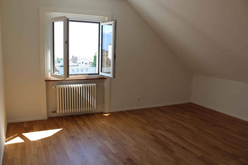 À louer Maison de 5,5 pièces en triplex à Lausanne (9)