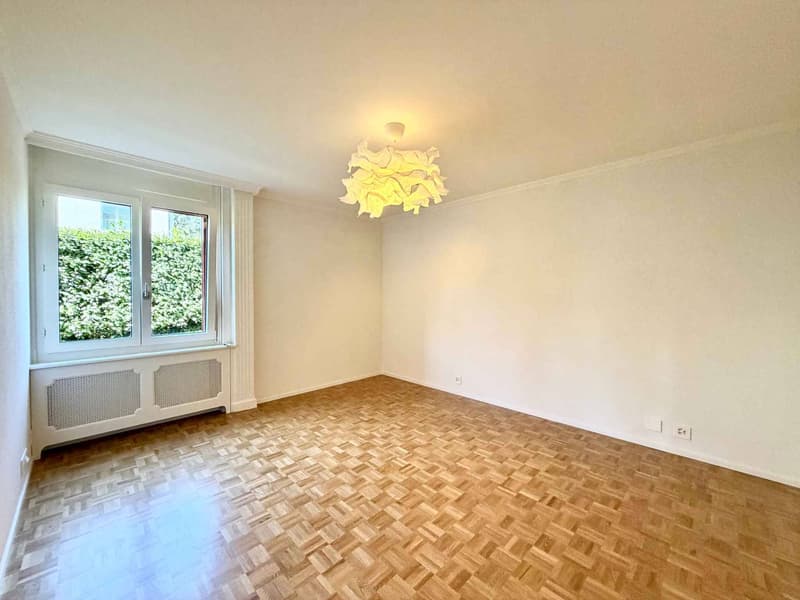 Spacieux appartement rénové de 5,5 pièces avec jardin (9)