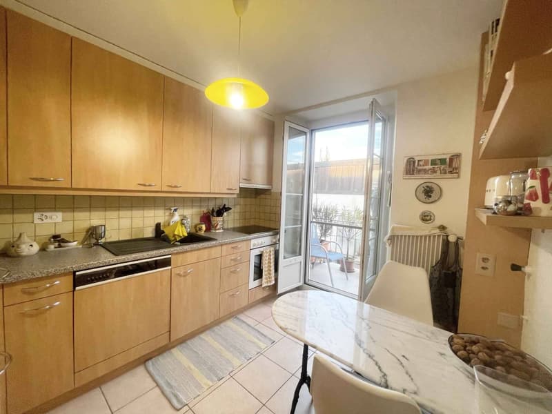 Spacieux appartement de 3,5 pièces avec balcon au cur d'Yverdon-les-Bains (4)