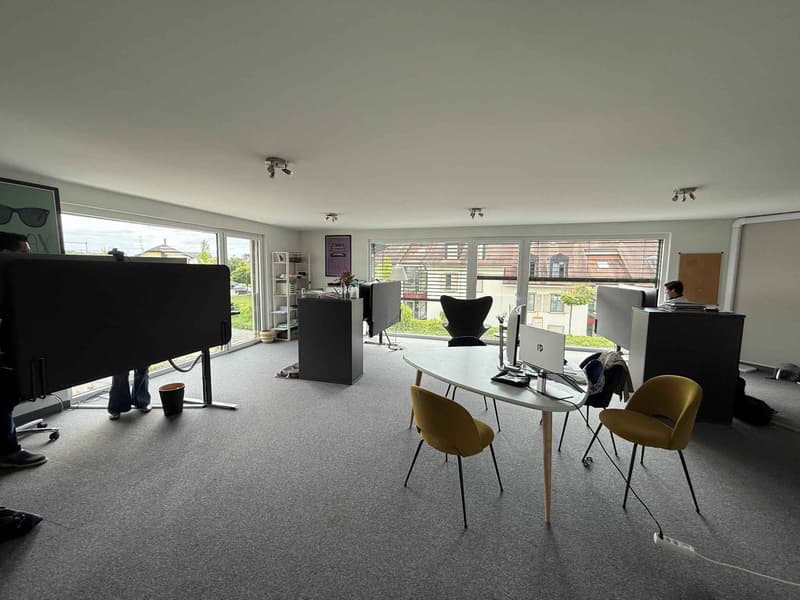 Bureau / surface commerciale de 63 m2 (4)