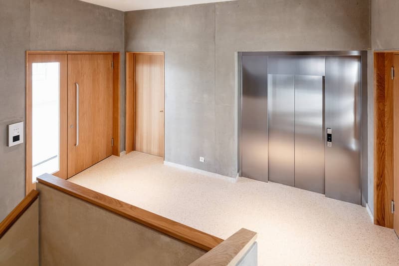 Bureaux neufs idéalement situés (2)
