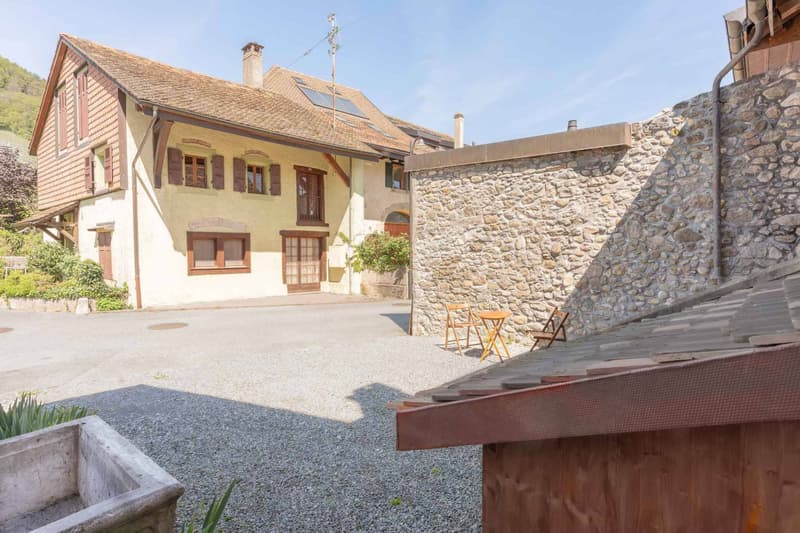 Charmant logement indépendant de 2.5 pièces en duplex (6)