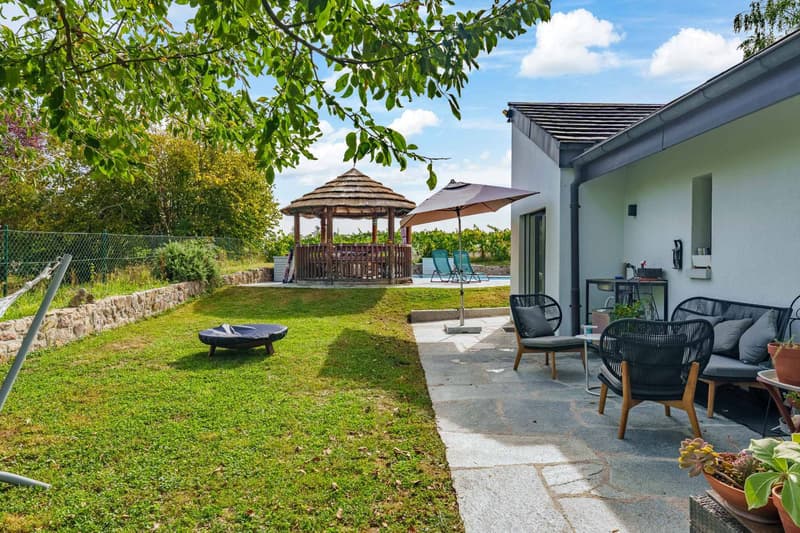 Très belle villa familiale en Terre-Sainte (3)