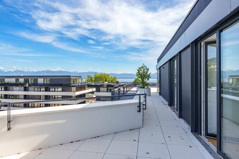 Magnifique attique neuf de 5.5 pièces Rooftop exclusif à 360 (4)