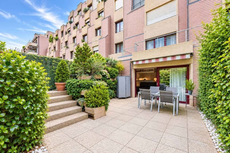 Nyon - Un charmant duplex au cur de la ville, au calme absolu (2)