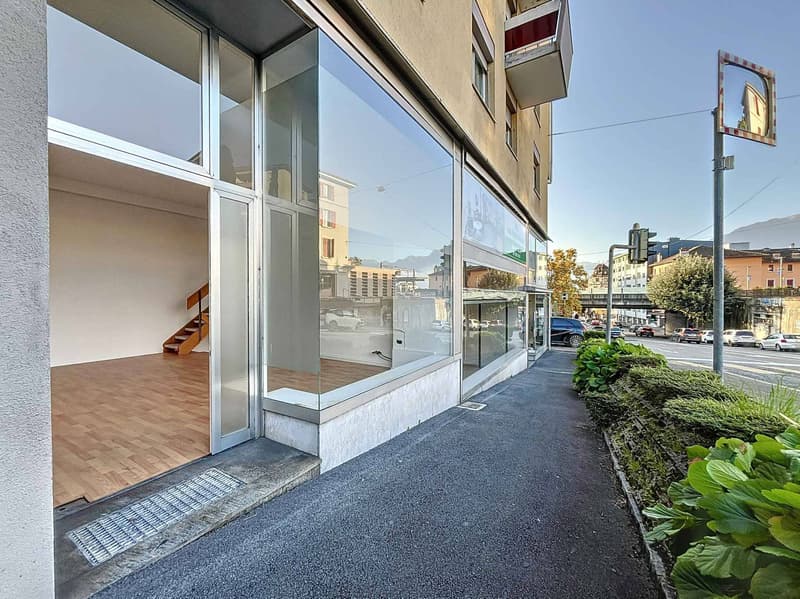 Surface commerciale d'env. 75m2 - Gambetta 22 (3)