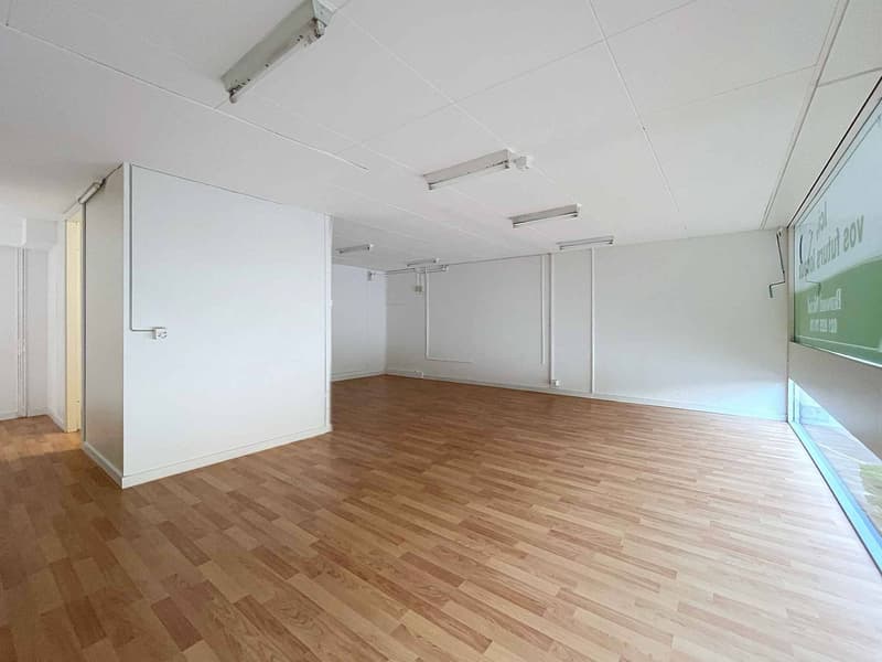 Surface commerciale d'env. 75m2 - Gambetta 22 (6)