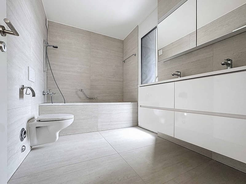 Appartement neuf de 4.5 pièces avec balcon couvert (6)