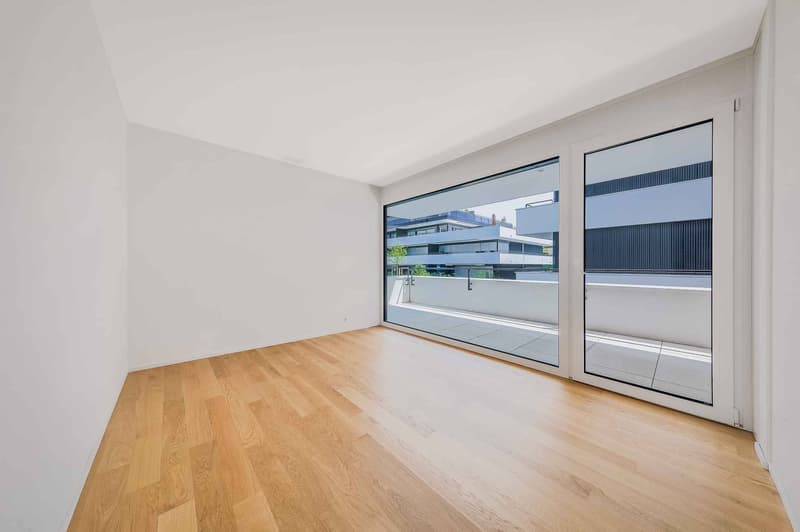 Luxueux 4.5 pièces traversant avec balcon couvert de 76m2 (5)