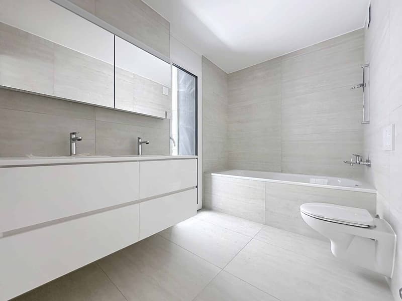 Luxueux 4.5 pièces traversant avec balcon couvert de 76m2 (8)