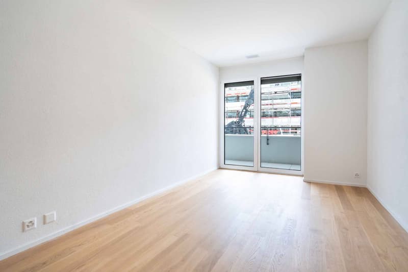 Luxueux 4.5 pièces traversant avec balcon couvert de 76m2 (5)