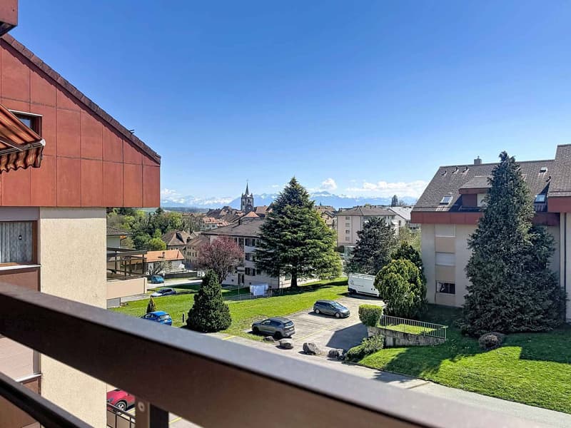 Élégant 4.5 pièces lumineux avec balcon d'angle (12)