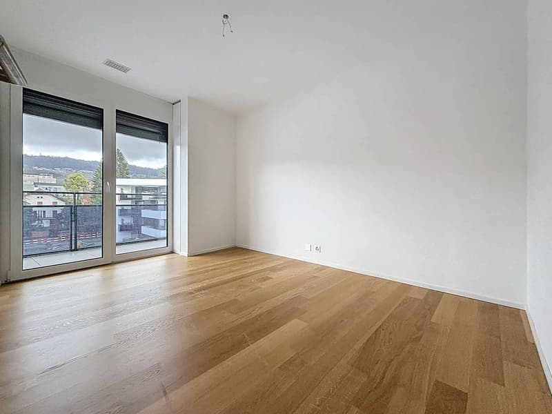 Nouvelle promotion : appartement de 5.5 pièces avec balcon couvert et terrasse (6)