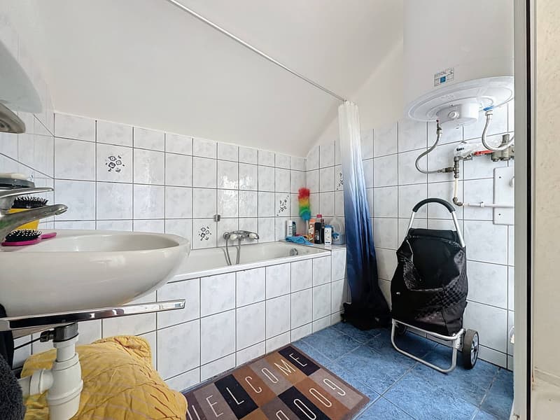 Immeuble idéal pour investisseur ou pour une grande famille (12)
