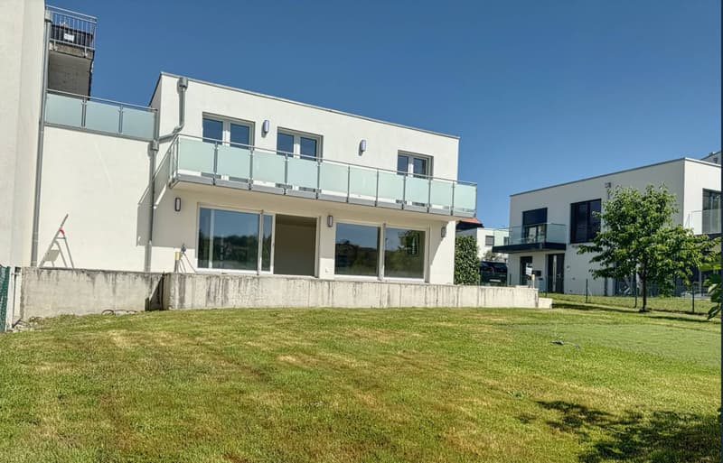 Villa de 5.5 pièces avec terrasse et jardin (9)