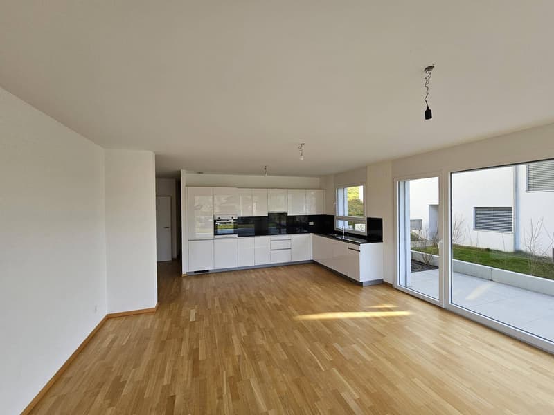 Spacieux et lumineux appartement de 3.5 pièces (4)
