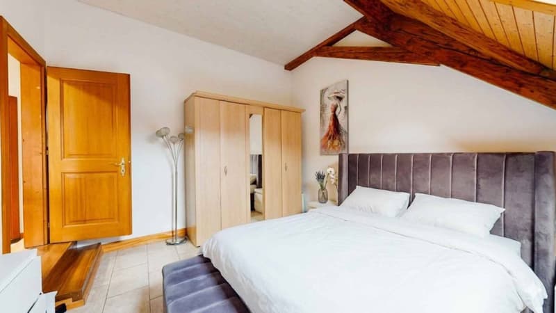 Spacieux appartement 5 pièces avec terrasse panoramique (8)