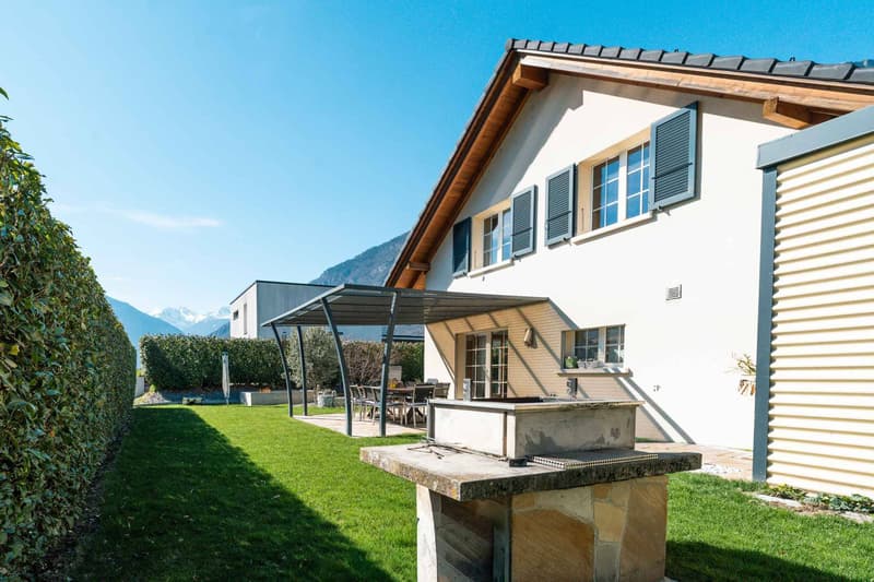 Magnifique villa de 5.5 pièces (1)