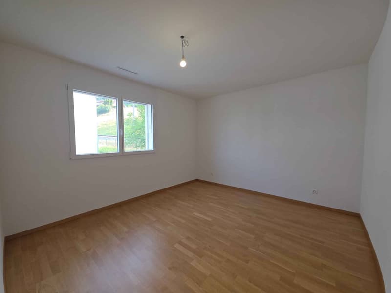 Spacieux et lumineux appartement de 4.5 pièces - libre de suite (5)