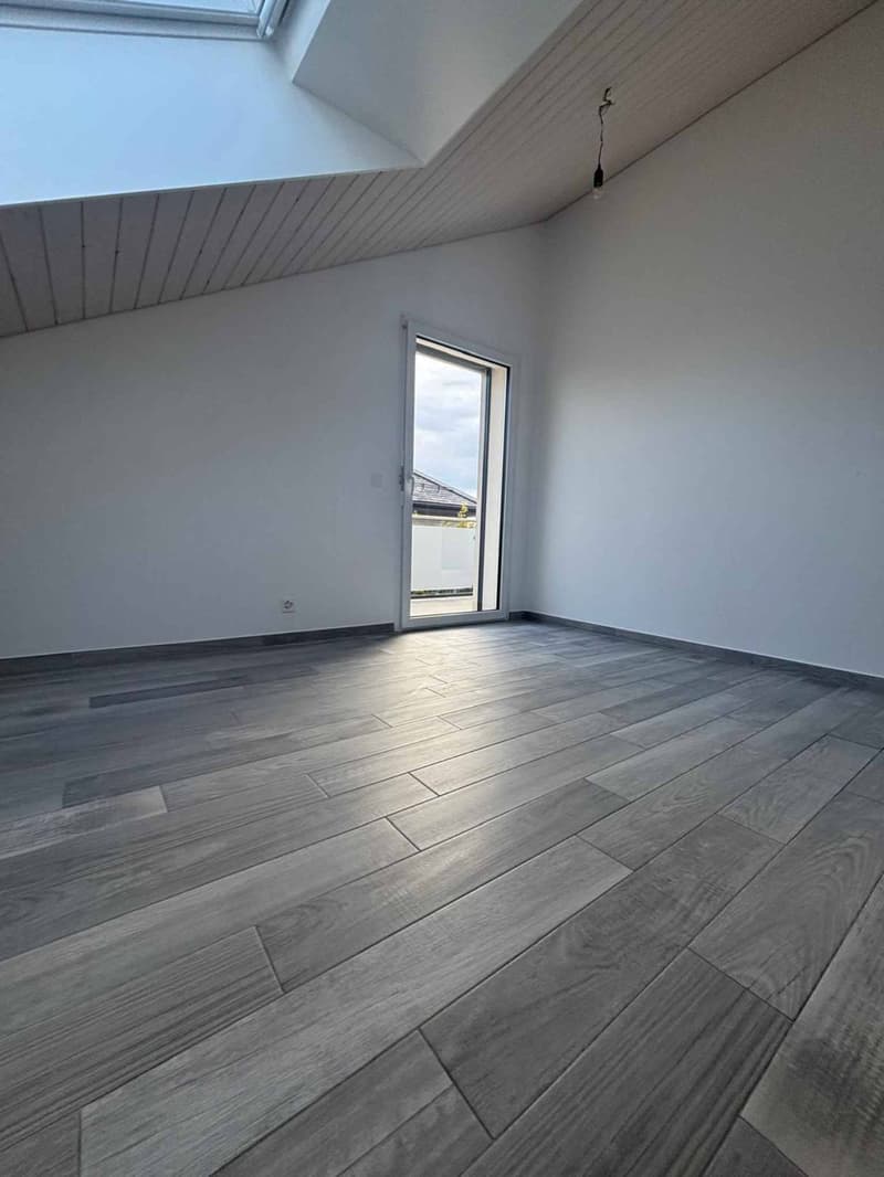Charmant Appartement 4,5 pièces au 2ème étage - 1162 ST-PREX (9)