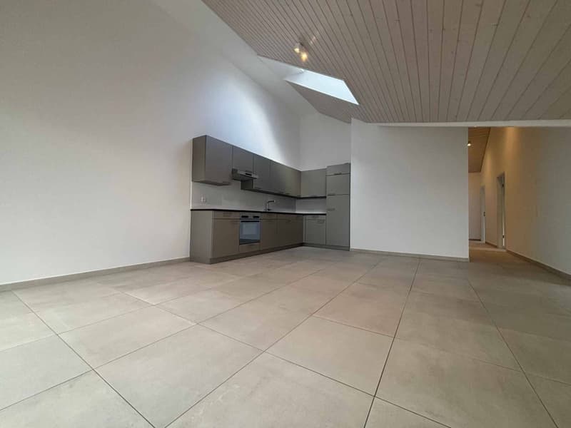 Charmant Appartement 4,5 pièces au 2ème étage - 1162 ST-PREX (2)