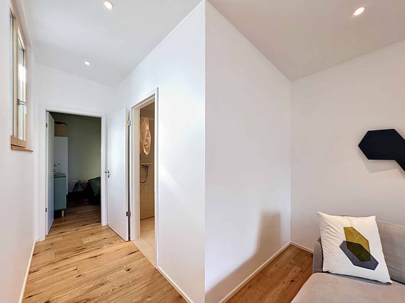 2.5 pièces Style Loft avec Loggia - Ultra Centré (10)