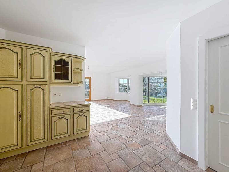 4.5 pièces de 147 m2 avec grande terrasse et jardin privatif (9)