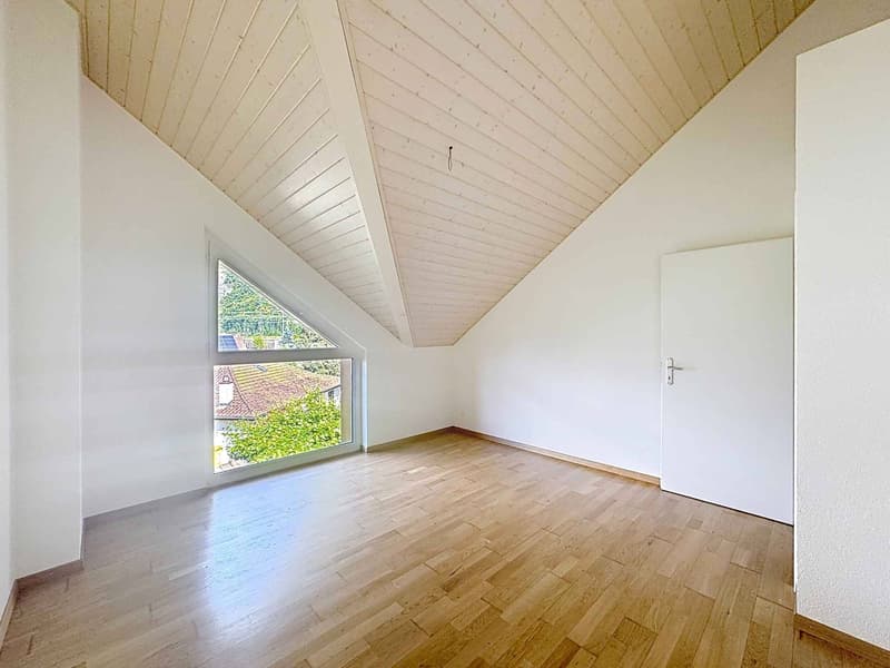 Grand 4.5 pièces de 137.7 m2 avec mezzanine et balcons couverts (8)