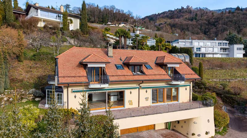 Superbe 2.5 pièces de 72 m2 avec balcons et Très belle vue sur le lac (10)