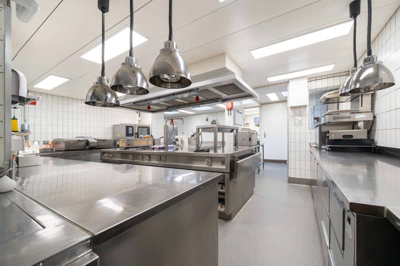 Restaurant Gastronomique de renom avec logements annexes (8)
